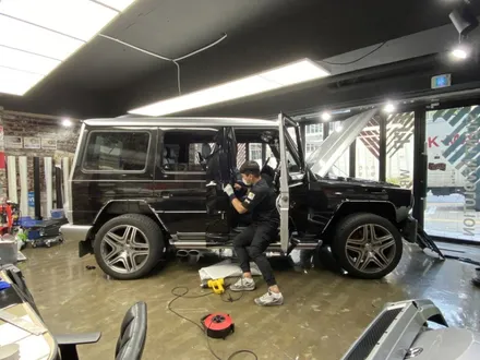 [팀카스킨 서초점] BENZ G63 AMG G바겐의 3M 1080 Gloss Black Metallic 전체랩핑 시공 / 서초구 방배동