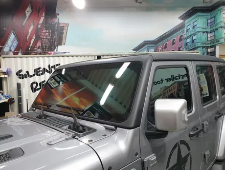 [팀카스킨 화성] JEEP 랭글러 상단 하프랩핑 / 에이버리 매트 블랙 / 서초구 방배동