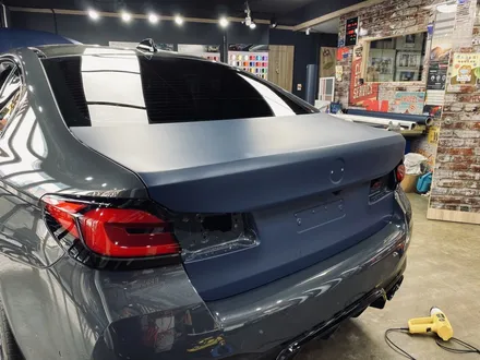 [팀카스킨 서초점] BMW M5 / 3M 2080 M27 무광 인디고 전체랩핑 / 서초구 방배동