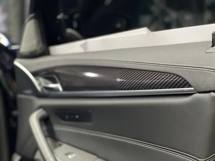 [팀카서초] BMW 530i 외부 전체 크롬딜리트 / 실내 4D 리얼카본 필름 시공 ! / 서초구 방배동