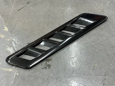 [팀카스킨 화성점] AUDI R8 V8 전체랩핑 / Avery Satin Safari Gold, SNC Tuning 6D Carbon / 서초구 방배동