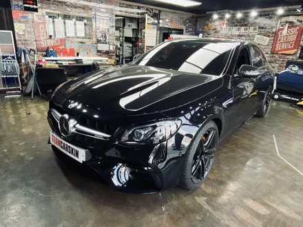 [팀카스킨 서초점] BENZ E63 AMG 그릴, 사이드 벤트 크롬딜리트 / 서초구 방배동