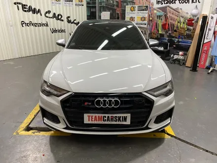 [팀카스킨 화성점] AUDI A6 앞범퍼 하단 포인트랩핑 / 유광블랙 / 서초구 방배동