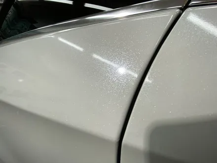 [팀카스킨 화성점] 벤츠 E200 까브리올레 의 Avery 다이아몬드 화이트 전체랩핑 시공 / 서초구 방배동