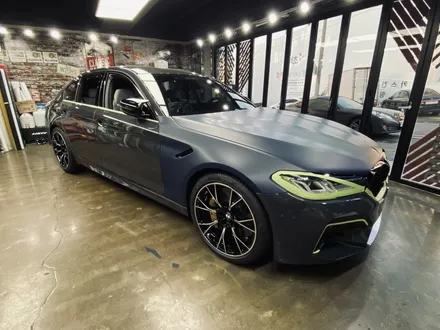 [팀카스킨 서초점] BMW M5 / 3M 2080 M27 무광 인디고 전체랩핑 / 서초구 방배동