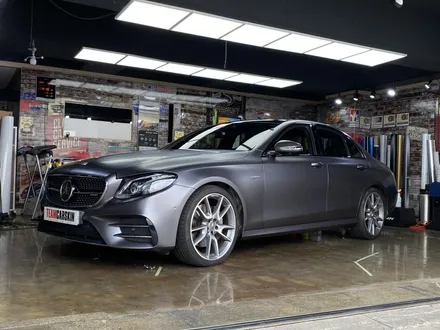 [팀카스킨 서초점] BENZ E43 AMG 전체랩핑 / 3M 2080 SATIN DARK GREY / #사다크 / 서초구 방배동