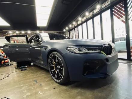 [팀카스킨 서초점] BMW M5 / 3M 2080 M27 무광 인디고 전체랩핑 / 서초구 방배동