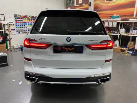 [팀카스킨 화성점] BMW X7 에이버리 유광 화이트 전체랩핑 시공 / 서초구 방배동