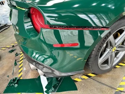 [팀카스킨 서초] 페라리 F12 Berlinetta / 에이버리 브리티쉬 그린으로 전체랩핑 / 서초구 방배동