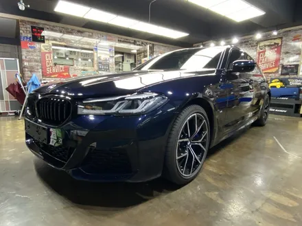 [팀카서초] BMW 530i 외부 전체 크롬딜리트 / 실내 4D 리얼카본 필름 시공 ! / 서초구 방배동