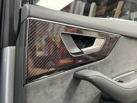 [팀카스킨 서초점] AUDI Q7의 멋진 블랙슈트 / 신차 유광블랙으로 전체랩핑 시공 후 출고기 ! / 서초구 방배동