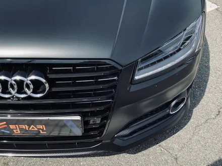 [팀카스킨 화성점] Audi A8 정체랩핑 / Avery satin black, 3M 4D real carbon point, Clifdesigns light color PPF / 서초구 방배동