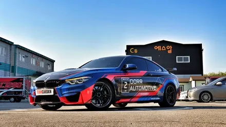 [팀카스킨 화성점] BMW M4 / 그래픽 디자인 전체랩핑 시공 / 3M 180C Graphic Film / 서초구 방배동