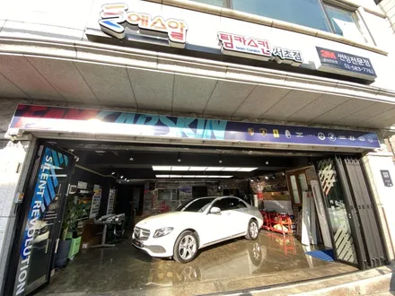 [팀카스킨 서초점] BENZ E220d의 전체랩핑 제거 / 서초구 방배동