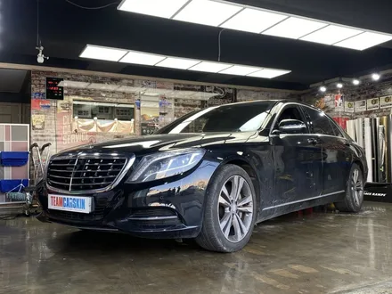 [팀카스킨 서초점] BENZ S500 3M 2080 G212 Gloss Black Metallic 전체랩핑 / 서초구 방배동
