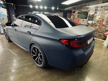 [팀카스킨 서초점] BMW M5 / 3M 2080 M27 무광 인디고 전체랩핑 / 서초구 방배동