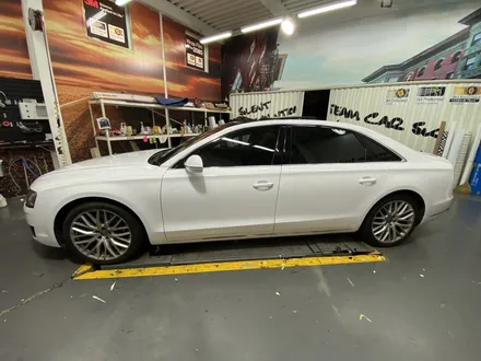 [팀카스킨 화성점] AUDI A8 L / 유광화이트 전체랩핑 시공 / 서초구 방배동