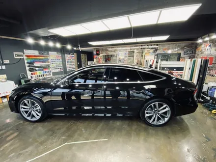 [팀카스킨 서초점] AUDI A7 신차 / 헥사아머 고스트 생활보호 PPF 패키지+헤드라이트+ 사이드미러 + 실내 하이글로시 블랙 + 액정보호 PPF / 유광블랙으로 크롬 딜리트 / 서초구 방배동