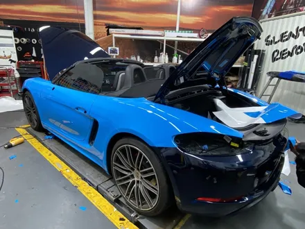 [팀카스킨 화성점] PORSCHE 718 박스터 S / Avery Gloss light blue / 스머프컬러 전체랩핑 시공 / 서초구 방배동