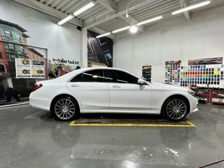 [팀카스킨 화성점] BENZ S Class 리어범퍼 재시공 / 에이버리 유광 화이트 / 사고수리 / 서초구 방배동