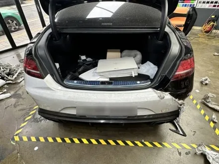 [팀카스킨 서초점] BENZ C Class Coupe 전체랩핑 제거 / 서초구 방배동