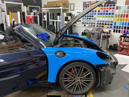 [팀카스킨 화성점] PORSCHE 718 박스터 S / Avery Gloss light blue / 스머프컬러 전체랩핑 시공 / 서초구 방배동