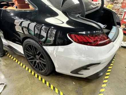 [팀카스킨 서초점] BENZ C Class Coupe 전체랩핑 제거 / 서초구 방배동