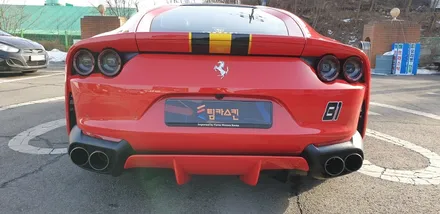 [팀카스킨 화성점] 페라리 812 슈퍼패스트 커스텀 스트라이프 데칼 시공 / 서초구 방배동