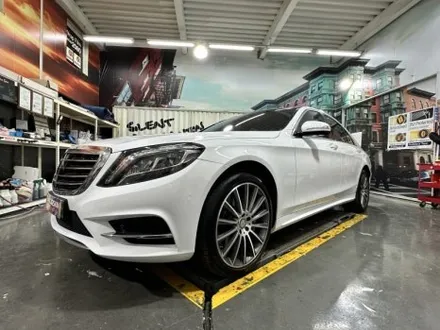 [팀카스킨 화성점] BENZ S Class 리어범퍼 재시공 / 에이버리 유광 화이트 / 사고수리 / 서초구 방배동