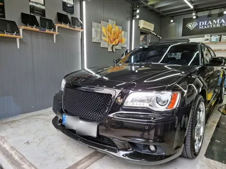 크라이슬러 더뉴 300C 전체 글라스틴트 선셋 썬팅 시공 / 부산 해운대구