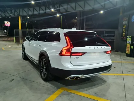볼보 V90 크로스 컨트리 에이버리 다이아몬드 화이트 전체 랩핑 시공 / 부산 해운대구