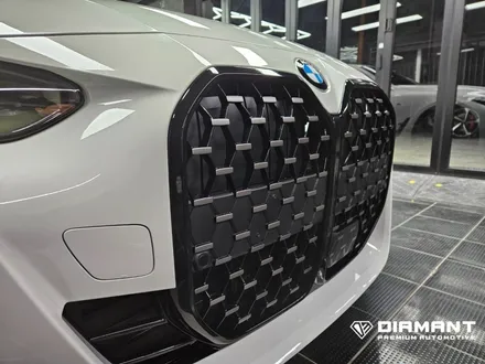 부산해운대랩핑 BMW G22 4시리즈 그릴 포인트 랩핑 시공 / 부산 해운대구