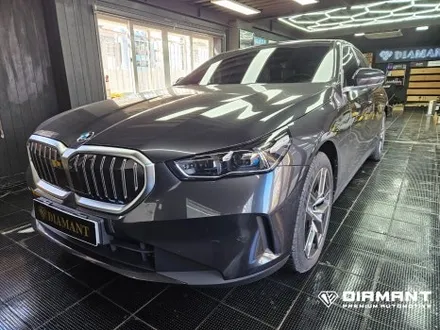 부산해운대BMW랩핑 고광택랩핑으로 차량의 가치를 업그레이드하세요 / 부산 해운대구