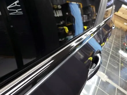 부산해운대 BMW F10 528i 윈도우 크롬 몰딩 크롬 딜리트 랩핑 시공 / 부산 해운대구
