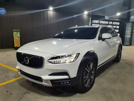 볼보 V90 크로스 컨트리 에이버리 다이아몬드 화이트 전체 랩핑 시공 / 부산 해운대구