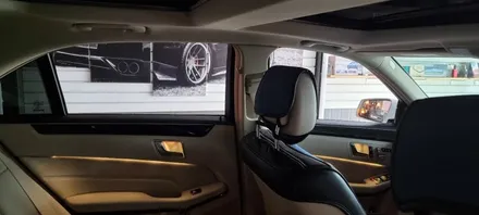 벤츠 E220d 실내 엠비언트 확장 시공 / 부산 해운대구