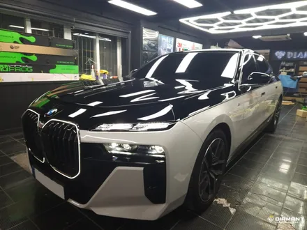 부산해운대썬팅 BMW G70 740i 글라스틴트 산타나 전체썬팅시공완료 / 부산 해운대구
