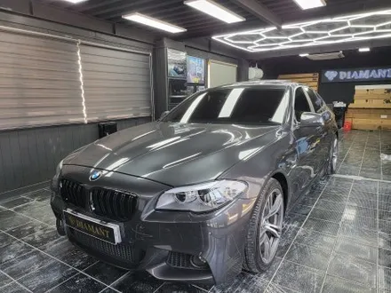 부산해운대 BMW F10 528i 윈도우 크롬 몰딩 크롬 딜리트 랩핑 시공 / 부산 해운대구