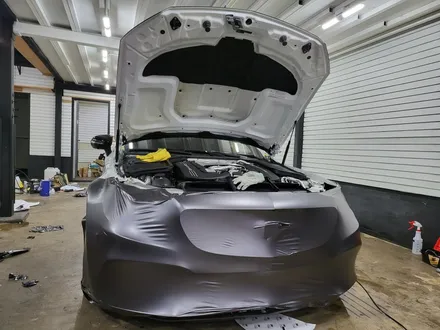 메르세데스 벤츠 w205 C63s AMG 3M2080 사틴 다크 그레이 전체 랩핑 시공 / 부산 해운대구