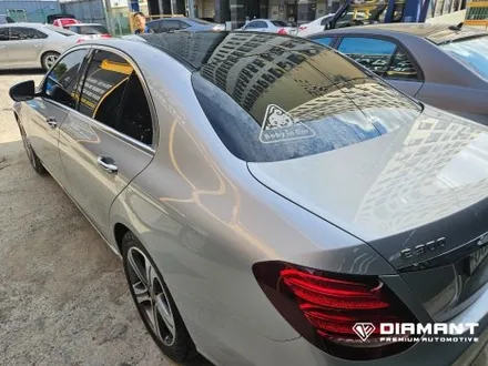 부산해운대썬팅 벤츠 E 클래스 글라스틴트 산타나 시공 / 부산 해운대구