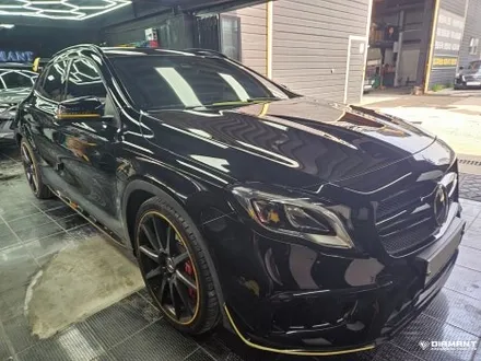 부산해운대랩핑 벤츠 GLA45amg 포인트 데칼 시공도 완벽하게 디아만트에서 / 부산 해운대구