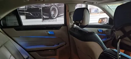 벤츠 E220d 실내 엠비언트 확장 시공 / 부산 해운대구