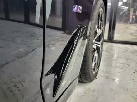 BMW G30 530i 전면 프론트 PPF 시공,프론트 휀더 가니시 블랙유광 랩핑,라이트 톤다운 스모그 필름 시공 / 부산 해운대구