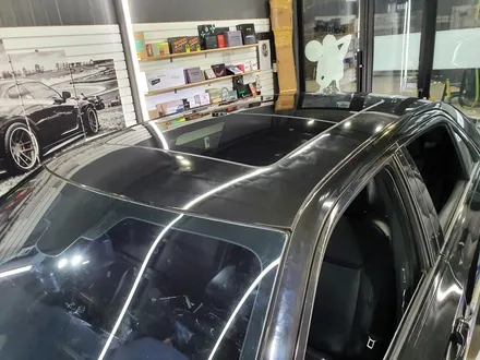 크라이슬러 300C 에이버리 데니슨 블랙 전체 랩핑 및 몰딩 크롬 삭제 , 실내 우드 삭제 랩핑 ,프론트립 사이드스텝 장착 / 부산 해운대구