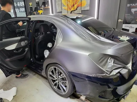 벤츠 w205 C43 AMG 3M2080 시리즈 사틴 다크 그레이 전체 랩핑시공 / 부산 해운대구