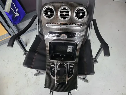 메르세데스 벤츠 w205 C63 AMG 쿠페 송풍구 1열 엠비언트 라이트 시공 / 부산 해운대구