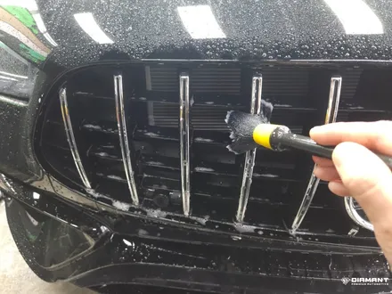 부산해운대랩핑 벤츠 CLA45amg  그릴 고광택 블랙유광랩핑, 마그네틱 패들시프트로 교체완료 / 부산 해운대구