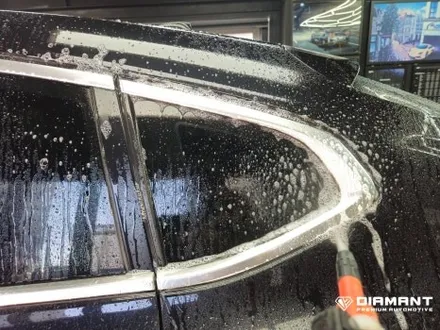 부산해운대랩핑 BMW X4 윈도우몰딩 CYS 고광택 크롬죽이기 랩핑 깔끔하게 시공완료 / 부산 해운대구