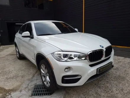 부산해운대썬팅 BMW X6 글라스틴트 펜더 S 전체 썬팅 시공 / 부산 해운대구