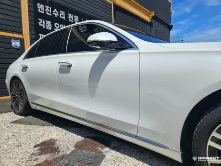 부산해운대랩핑 벤츠 W223 비닐프로그 고광택PET 전체랩핑시공 / 부산 해운대구